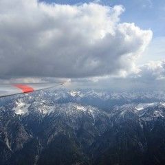 Flugwegposition um 14:00:34: Aufgenommen in der Nähe von Gemeinde Assling, Österreich in 3103 Meter
