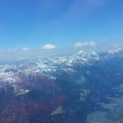 Flugwegposition um 10:00:58: Aufgenommen in der Nähe von Gemeinde Kirchbach, Österreich in 2602 Meter