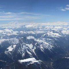 Flugwegposition um 12:29:02: Aufgenommen in der Nähe von Innichen, Bozen, Italien in 5068 Meter