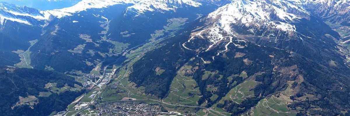 Flugwegposition um 11:32:00: Aufgenommen in der Nähe von Gemeinde Assling, Österreich in 2956 Meter