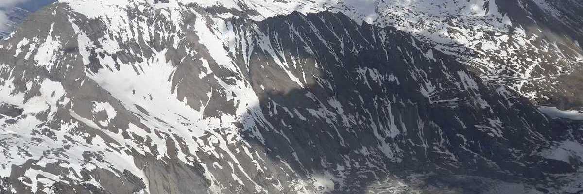 Flugwegposition um 13:36:31: Aufgenommen in der Nähe von Gemeinde Heiligenblut, 9844, Österreich in 3957 Meter