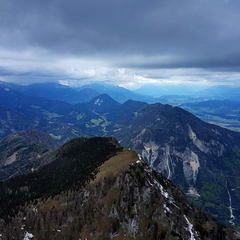 Verortung via Georeferenzierung der Kamera: Aufgenommen in der Nähe von Gemeinde Ferlach, Österreich in 2000 Meter