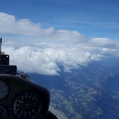 Flugwegposition um 11:47:22: Aufgenommen in der Nähe von Gemeinde Bad St. Leonhard im Lavanttal, Österreich in 4139 Meter