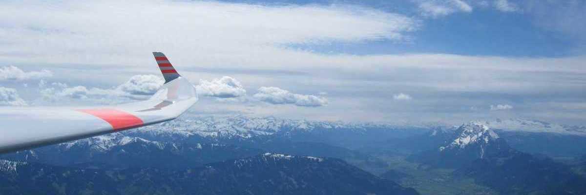 Flugwegposition um 12:26:37: Aufgenommen in der Nähe von Gemeinde Ardning, Österreich in 2422 Meter