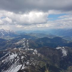 Verortung via Georeferenzierung der Kamera: Aufgenommen in der Nähe von Gemeinde Zell am See, 5700, Österreich in 2800 Meter
