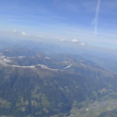 Flugwegposition um 14:42:09: Aufgenommen in der Nähe von Gemeinde Mayrhofen, Österreich in 3735 Meter
