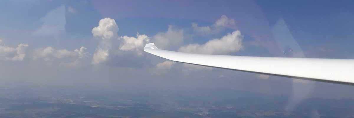 Flugwegposition um 12:35:06: Aufgenommen in der Nähe von Deggendorf, Deutschland in 1623 Meter