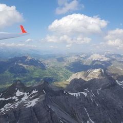 Flugwegposition um 14:27:28: Aufgenommen in der Nähe von Gemeinde Tweng, Österreich in 2592 Meter