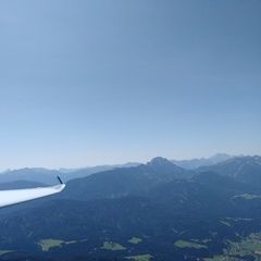 Flugwegposition um 11:13:19: Aufgenommen in der Nähe von Gemeinde Steinfeld, Steinfeld, Österreich in 2127 Meter