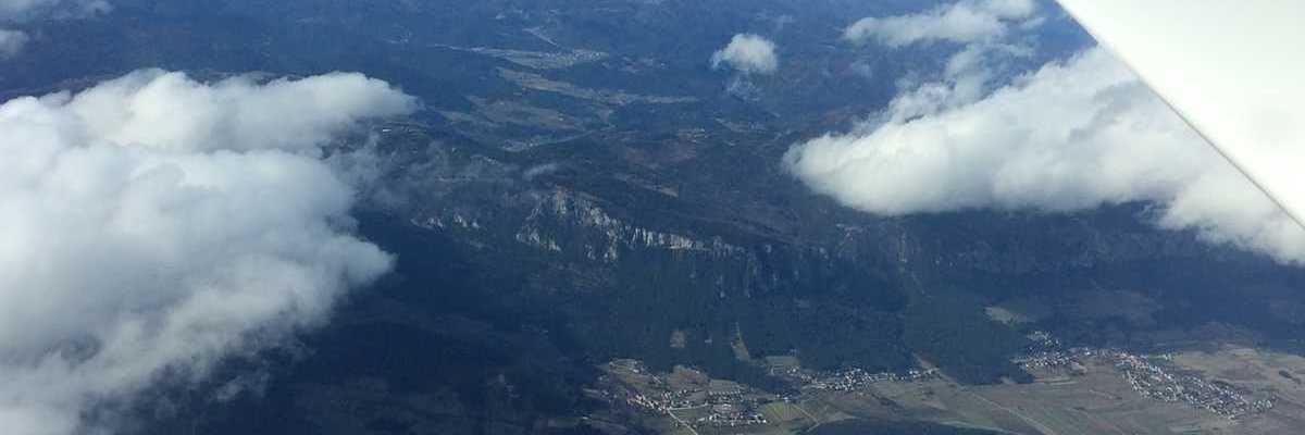 Flugwegposition um 14:15:47: Aufgenommen in der Nähe von Gemeinde Ternitz, Österreich in 2795 Meter