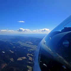 Flugwegposition um 12:42:30: Aufgenommen in der Nähe von Municipality of Slovenj Gradec, Slowenien in 2175 Meter