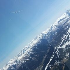 Flugwegposition um 12:37:19: Aufgenommen in der Nähe von Gemeinde Hüttau, Österreich in 2277 Meter