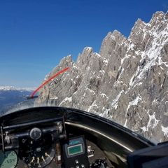 Flugwegposition um 15:14:14: Aufgenommen in der Nähe von Gemeinde Leisach, Österreich in 2160 Meter