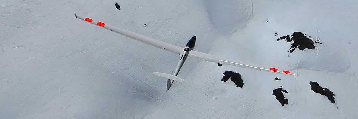 Flugwegposition um 12:58:00: Aufgenommen in der Nähe von Gemeinde Schwendau, Österreich in 2635 Meter