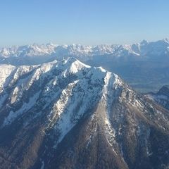 Flugwegposition um 16:04:09: Aufgenommen in der Nähe von Gemeinde Bad Bleiberg, Österreich in 2310 Meter