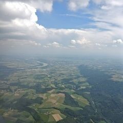 Flugwegposition um 13:19:19: Aufgenommen in der Nähe von Gemeinde Haibach ob der Donau, 4083, Österreich in 1605 Meter