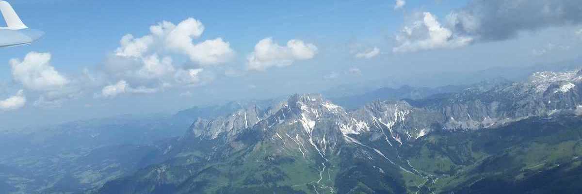 Flugwegposition um 09:36:34: Aufgenommen in der Nähe von Gemeinde Filzmoos, 5532, Österreich in 2662 Meter