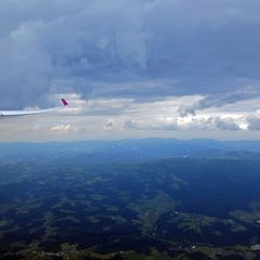 Flugwegposition um 11:31:03: Aufgenommen in der Nähe von Gemeinde Thal, Österreich in 2243 Meter