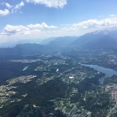 Flugwegposition um 11:58:19: Aufgenommen in der Nähe von 38021 Brez, Trentino, Italien in 2586 Meter