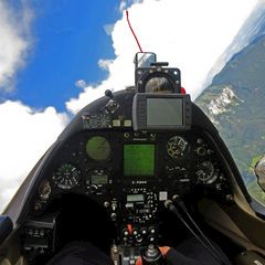 Flugwegposition um 08:23:31: Aufgenommen in der Nähe von Gemeinde Zell, Österreich in 2330 Meter