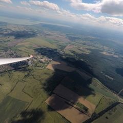Verortung via Georeferenzierung der Kamera: Aufgenommen in der Nähe von Kreis Tapolca, Ungarn in 1700 Meter