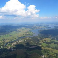 Flugwegposition um 13:36:30: Aufgenommen in der Nähe von Gemeinde Ulrichsberg, Österreich in 2384 Meter