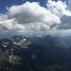 Verortung via Georeferenzierung der Kamera: Aufgenommen in der Nähe von Gemeinde St. Anton am Arlberg, 6580 St. Anton am Arlberg, Österreich in 3300 Meter