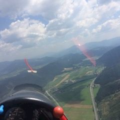 Verortung via Georeferenzierung der Kamera: Aufgenommen in der Nähe von Spielberg bei Knittelfeld, Spielberg, Österreich in 700 Meter