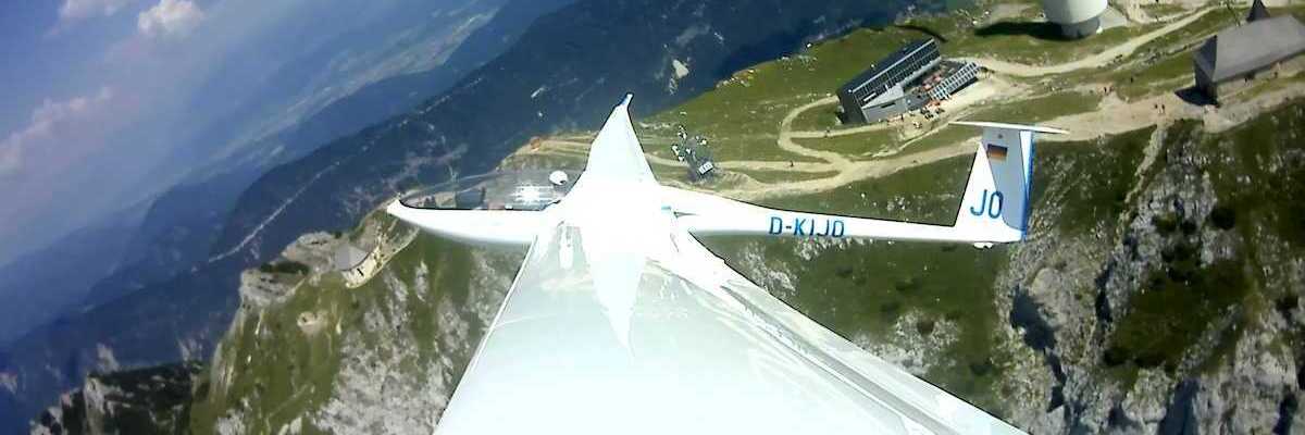 Flugwegposition um 10:34:14: Aufgenommen in der Nähe von Gemeinde Bad Bleiberg, Österreich in 2053 Meter