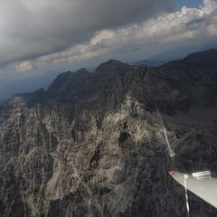 Flugwegposition um 11:47:46: Aufgenommen in der Nähe von Gemeinde Maria Alm am Steinernen Meer, 5761, Österreich in 2035 Meter
