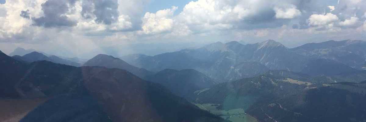 Verortung via Georeferenzierung der Kamera: Aufgenommen in der Nähe von Gemeinde St. Stefan im Gailtal, Österreich in 2100 Meter