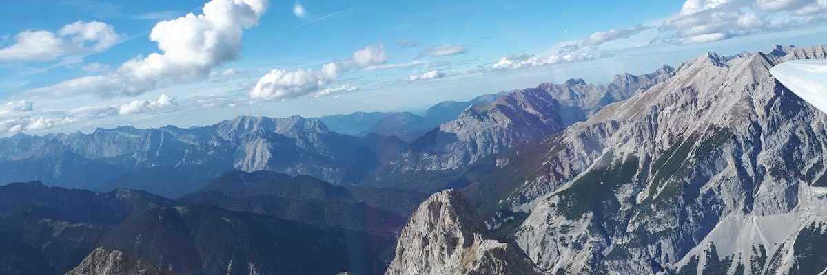 Flugwegposition um 13:40:56: Aufgenommen in der Nähe von Innsbruck, Österreich in 2508 Meter