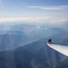 Flugwegposition um 12:36:47: Aufgenommen in der Nähe von Hall, 8911 Hall, Österreich in 4705 Meter