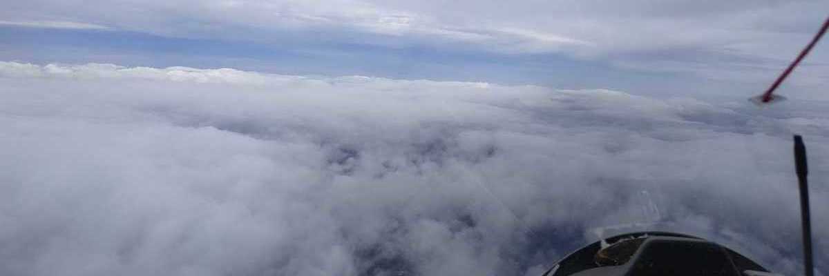 Verortung via Georeferenzierung der Kamera: Aufgenommen in der Nähe von Eisenerz, Österreich in 4900 Meter