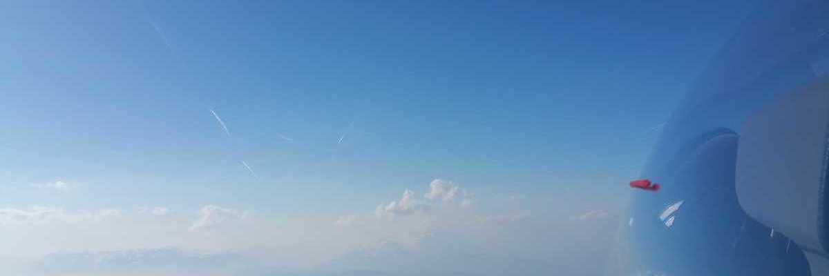 Flugwegposition um 14:29:20: Aufgenommen in der Nähe von Gemeinde Grafenbach-Sankt Valentin, Österreich in 2012 Meter