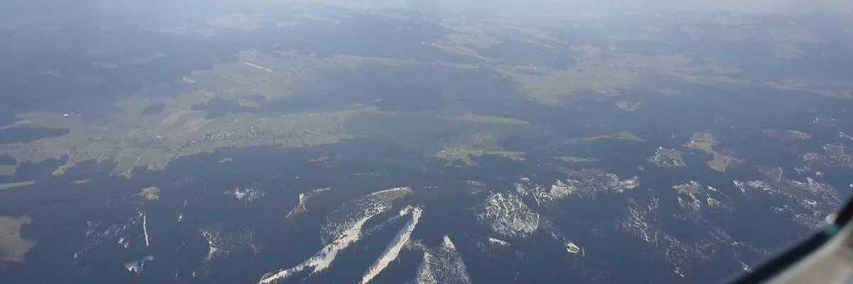 Flugwegposition um 14:45:22: Aufgenommen in der Nähe von Regen, Deutschland in 2371 Meter