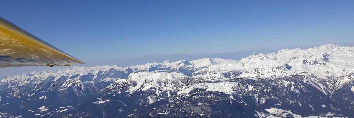 Flugwegposition um 14:41:27: Aufgenommen in der Nähe von Gemeinde Molln, Molln, Österreich in 949 Meter