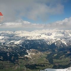 Flugwegposition um 12:33:58: Aufgenommen in der Nähe von St. Martin am Grimming, Österreich in 2650 Meter