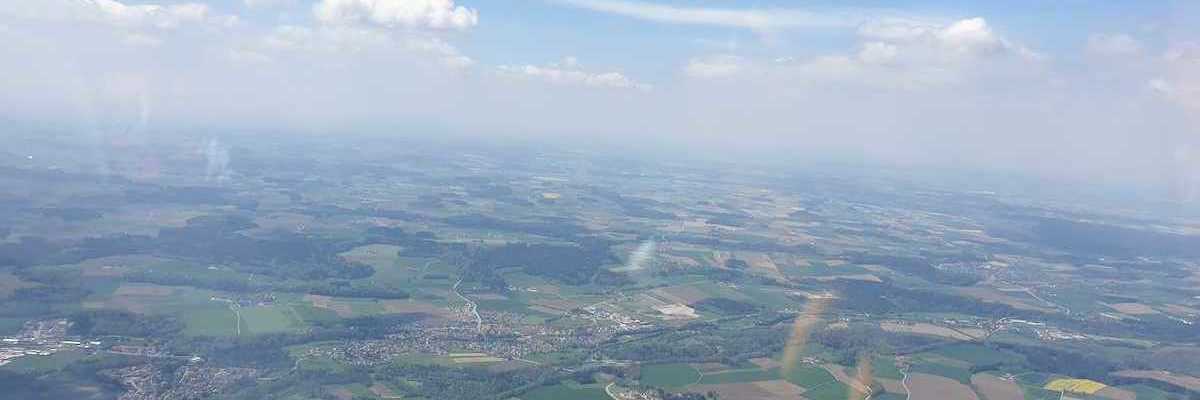 Flugwegposition um 11:54:39: Aufgenommen in der Nähe von Altötting, Deutschland in 1571 Meter