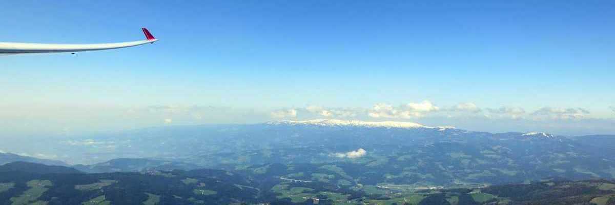 Flugwegposition um 08:50:41: Aufgenommen in der Nähe von Gemeinde Preitenegg, Preitenegg, Österreich in 2056 Meter