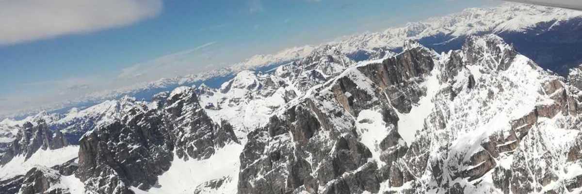 Flugwegposition um 11:27:34: Aufgenommen in der Nähe von 32041 Auronzo di Cadore, Belluno, Italien in 3221 Meter