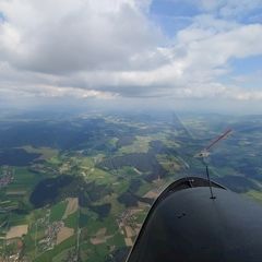 Verortung via Georeferenzierung der Kamera: Aufgenommen in der Nähe von Regen, Deutschland in 2100 Meter