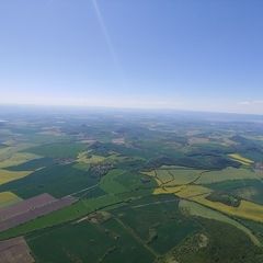 Verortung via Georeferenzierung der Kamera: Aufgenommen in der Nähe von Okres Louny, Tschechien in 1300 Meter