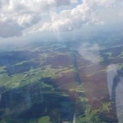 Flugwegposition um 10:09:55: Aufgenommen in der Nähe von Okres Český Krumlov, Tschechien in 2294 Meter