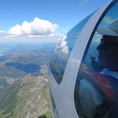 Flugwegposition um 13:29:03: Aufgenommen in der Nähe von Gemeinde St. Margarethen im Lungau, Österreich in 3182 Meter