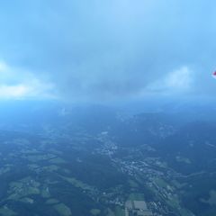 Flugwegposition um 17:50:30: Aufgenommen in der Nähe von Gemeinde Gloggnitz, Gloggnitz, Österreich in 2142 Meter