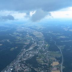 Flugwegposition um 17:50:59: Aufgenommen in der Nähe von Gemeinde Gloggnitz, Gloggnitz, Österreich in 2166 Meter