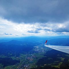 Flugwegposition um 13:25:10: Aufgenommen in der Nähe von Gemeinde Stanz im Mürztal, Österreich in 2676 Meter