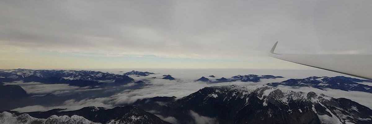 Flugwegposition um 13:51:55: Aufgenommen in der Nähe von Gemeinde Scheffau am Wilden Kaiser, Österreich in 2756 Meter