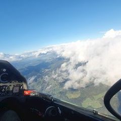 Flugwegposition um 16:06:11: Aufgenommen in der Nähe von Gemeinde Spital am Semmering, Österreich in 2430 Meter